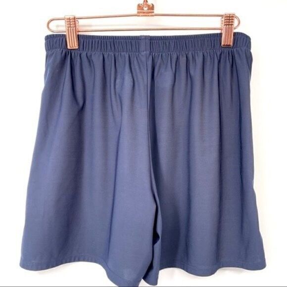 Under Armour woman’s shorts XS blue soccer shorts BoxI - Picture 2 of 5